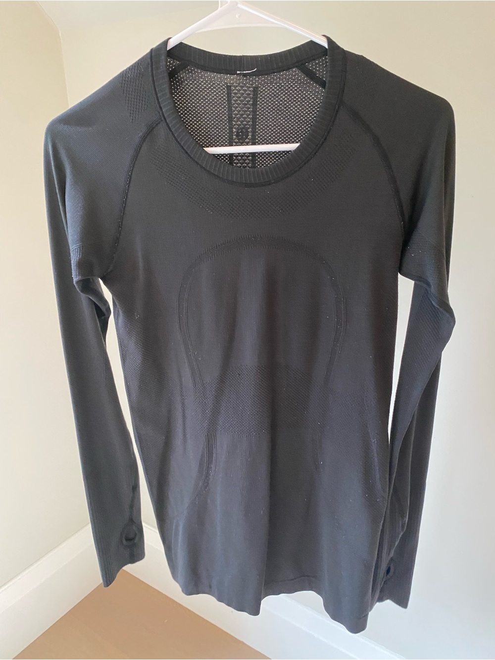 lululemon athletica Black Long Sleeve Top